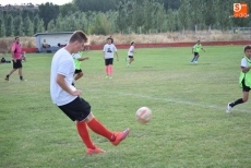 Foto 4 - Kambalache, Navales BF, La Isla y X3A2 se afianzan en los grupos A y B