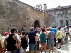 Foto 3 - Una animada comida popular pone el broche a las celebraciones 