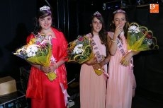 Foto 6 - Apoteósico desfile con ‘el Tío Maragato’ en un pregón dedicado a las peñas