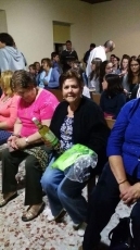 Foto 3 - Los vecinos del pueblo se divierten con el bingo