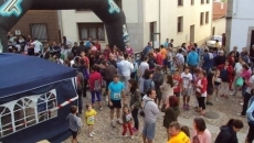 Foto 4 - Solidaridad y deporte se dan la mano en la IV Carrera a favor de Hijos del Maíz