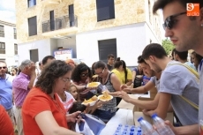 Foto 3 - Arroz solidario en las fiestas de Villamayor 