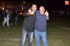 Foto 5 - Loquillo demuestra que los viejos rockeros siguen en buena forma