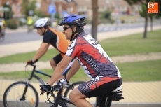 Foto 3 - La Marcha Cicloturista Dori Ruano abre a dos ruedas la última jornada festiva