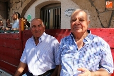 Foto 3 - La familia Serrano ejerce la mayordomía de San Roque bajo los sones de los tamborileros 