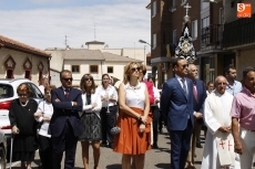 Foto 6 - Los fieles acompañan a San Roque en una solemne procesión 