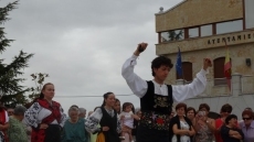 Foto 3 - Las calles de visten de gala para pasear a San Roque