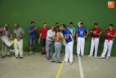 Foto 5 - Más de 700 aficionados vibran con dos encuentros de pelota que ponen el broche a las fiestas