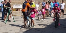 Foto 5 - Francisco Javier Hernández y Soledad Martín se llevan el III Duatlón con récord de...