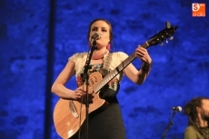 Foto 6 - La mejor música popular brasileña con el toque personal de Thaïs Morell