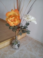 Foto 5 - Las mujeres exponen sus trabajos de manualidades, pintura y bordado charro 