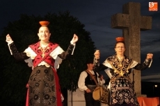 Foto 3 - EI Festival Nacional de Folklore congrega a grupos de Toledo, Valladolid, Torrejoncillo y Alba