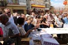Foto 3 - La capital de La Ribera se rinde a San ‘Bartolo’ en el día grande de las Fiestas del Toro 
