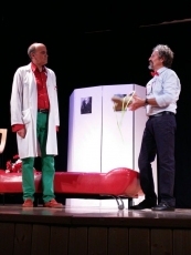 Foto 5 - El grupo Zaranda estrena con éxito ‘Lo que vio el mayordomo’