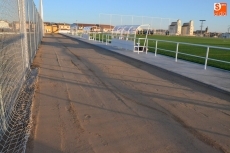 Foto 4 - El equipo Senior del Ciudad Rodrigo estrena por fin el campo de césped artificial