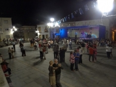 Foto 4 - La diversión sigue con pasodobles y el original lanzamiento del jamón