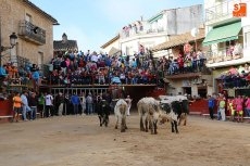 Foto 4 - Multitudinario y bonito tercer encierro con astados de Hermanos Mateos