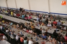 Foto 6 - La localidad despide el verano con una gran caldereta, magia y música