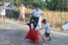 Foto 5 - La Virgen del Rosario tiene su rosca y los ni&ntilde;os los carretones