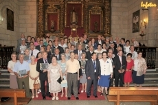 Foto 3 - Cerca de medio millar de mayores homenajean a 40 ‘matrimonios de oro’