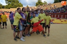 Foto 4 - Risas, pruebas y un jamón para el equipo ganador 