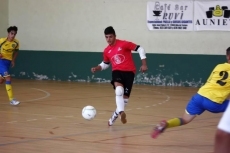 Foto 3 - La ‘Madrileña Albense’ salva un punto en el último minuto (4-4)