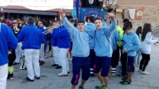 Foto 6 - Los jóvenes se lo pasan en grande en una divertida Alborada