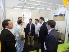 Foto 3 - Tudanca: "Salamaq es un referente en modernización e innovación del sector"