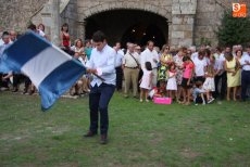 Foto 5 - Villaseco de los Reyes baila la bandera en honor a la patrona 