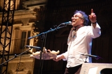 Foto 3 - Una Plaza llena de fabulosas retahílas musicales. Gabriel Calvo y la Fabulosa Retahíla