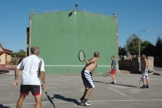 Foto 4 - Un emocionante torneo de frontenis para comenzar las fiestas del Carmen