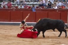 Foto 4 - Dos orejas a la clase y la entrega de Alejandro Marcos