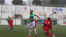 Foto 5 - Nueva victoria del CD Guijuelo que mantiene el liderato con solvencia (3-1)