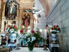 Foto 4 - Puerta grande para el Santo Cristo de la Piedad 