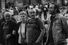 Foto 6 - Concentración de ‘Stop Desahucios’ para denunciar un suicidio en Santiago