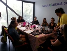 Foto 3 - Maquillarse como las ‘celebrities’ ya está al alcance de las salmantinas