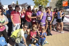 Foto 5 - Antonio Cuadrado e Isabel Almaraz se imponen en la Carrera Popular de Santa Marta
