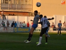 Foto 4 - El Villaralbo se cobra venganza ante un Ciudad Rodrigo desconocido