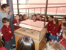 Estudiantes del Colegio San Juan Bosco se acercan al arte pl&aacute;stico en el DA2 | Imagen 3