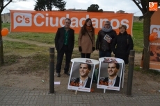 Foto 3 - El mercadillo sabatino vive su última jornada de campaña electoral hasta 2019