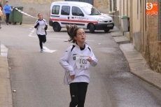 Foto 5 - Alberto Cuesta e Isabel Almaraz se imponen en la popular 'Carrera del Turrón'