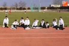 Foto 5 - Golpe de mano del Salmantino ante su más directo rival, el Hergar Camelot (1-0)