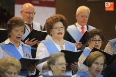 Foto 4 - Alumnos de la Universidad de la Experiencia organizan un festival navideño