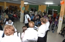 Foto 3 - La Rondalla del Centro de Mayores inicia su semana más intensa