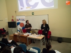 Foto 5 - Fidel González: “Los medios tratan ahora de mejor forma las noticias sobre inmigrantes” 