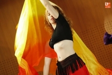 Foto 3 - Los vecinos del Alto del Rollo disfrutan de un animado Festival de Navidad