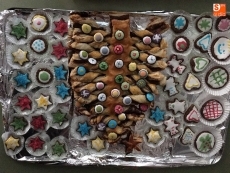 Foto 6 - Usuarios y trabajadores de Asprodes celebran la Navidad con el mejor sabor