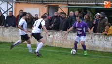 Foto 10 - El cielo se puso a descargar&hellip; y un partido que ten&iacute;a un correcto 0-0 se resquebraj&oacute;