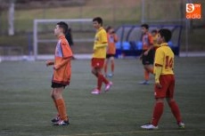 Foto 2 - Victoria del Santa Marta (3-0) y derrota del Carbajosa en casa (0-4)