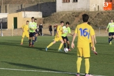 Foto 3 - El pucelano Sur vence por la m&iacute;nima al Helm&aacute;ntico en Los Cuernos